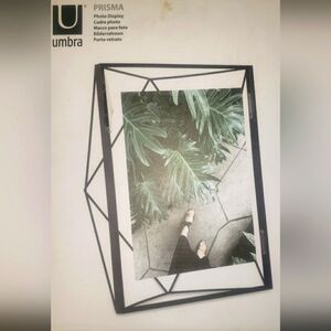 Umbra Photo Frame